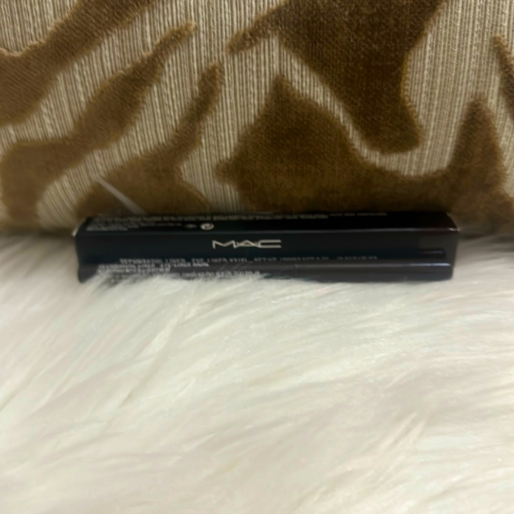 Color Excess Gel Pencil Waterproof Eyeliner.